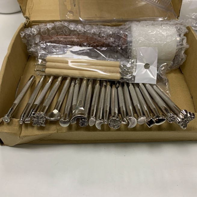 Набір для тиснення шкіри