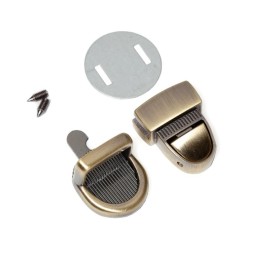 Замок ЛАТУНЬ-САТИН порфельный 31х21,6х4 мм тип D0444