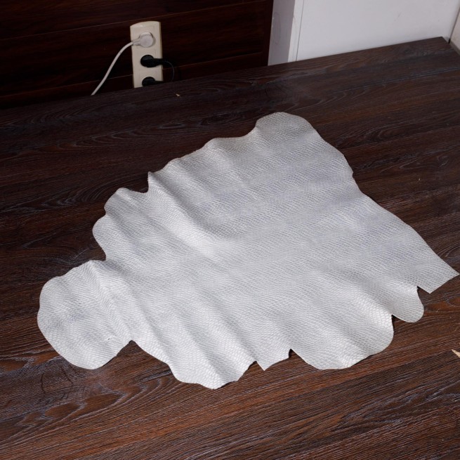 Шкіра баран срібло FILM галька 1,1-1,3