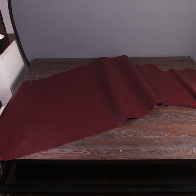 Шкіра ВРХ КАЙЗЕР бордо WINE 1,4-1,6 н/глянець