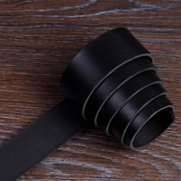 Смуга ремінна SAN REMO чорний 2,8-3,0 Італія