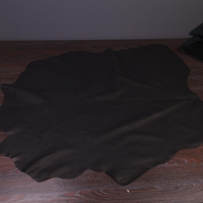 Шкірпідклад кінський чорний матовий 0,8-1,0