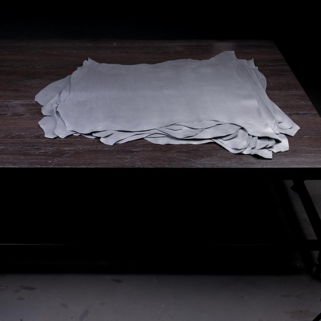 Шкіра баран срібло матовий FILM 0,9-1,0