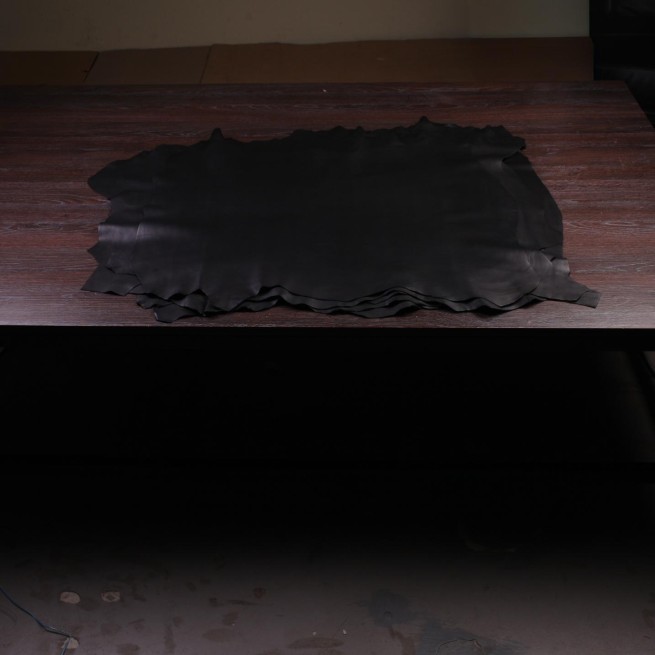 Шкіра одягова овчина чорний 0,9