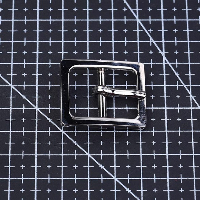 Пряжка НИКЕЛЬ 20 мм тип D1711