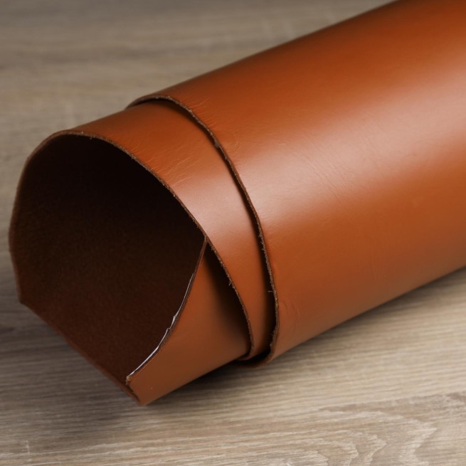 Шматок шкіри карамель РЕМЕННА растішка матов 2,8 мм