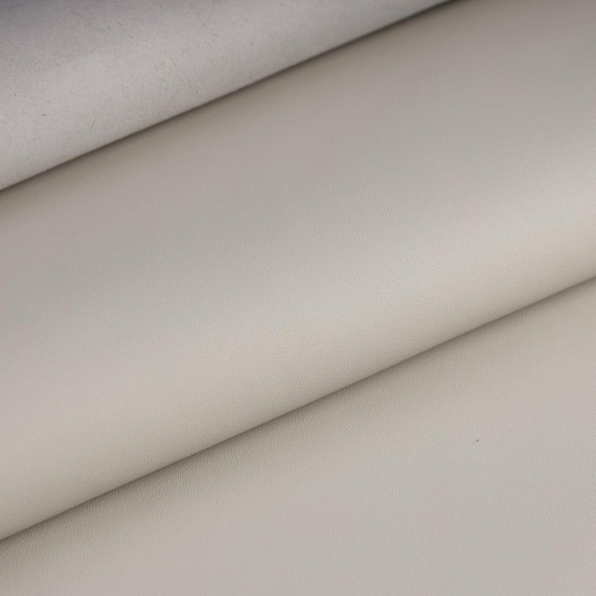 Шкіра ВРХ спил з пігментом беж пилевидна 1,4-1,5