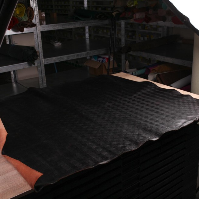 Шкіра ВРХ спил коричневий STAMP ШОТЛАНДКА 1,4-1,6