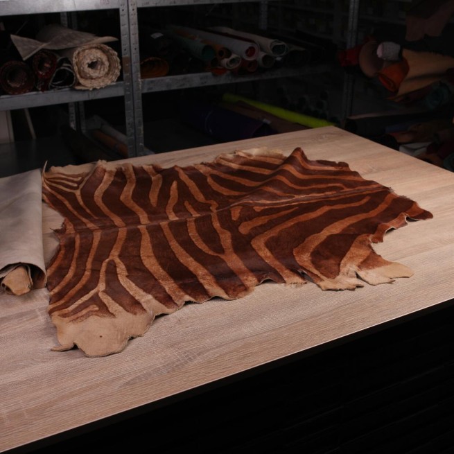 Хутро поні PRINT ЗЕБРА коричневий карамель