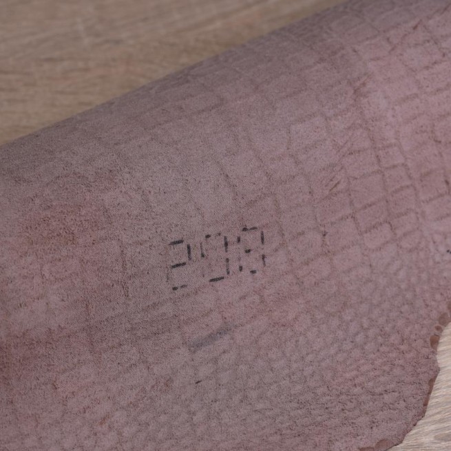 Шматок шкіри коричневий каштан глянець STAMP CROCO 1,2 мм