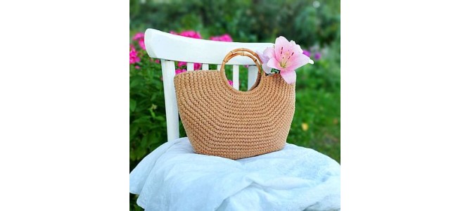 Бамбук або метал: як вибір ручки змінює концепцію вашої сумки