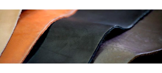 Яка шкіра не тріскається на згинах у ременях